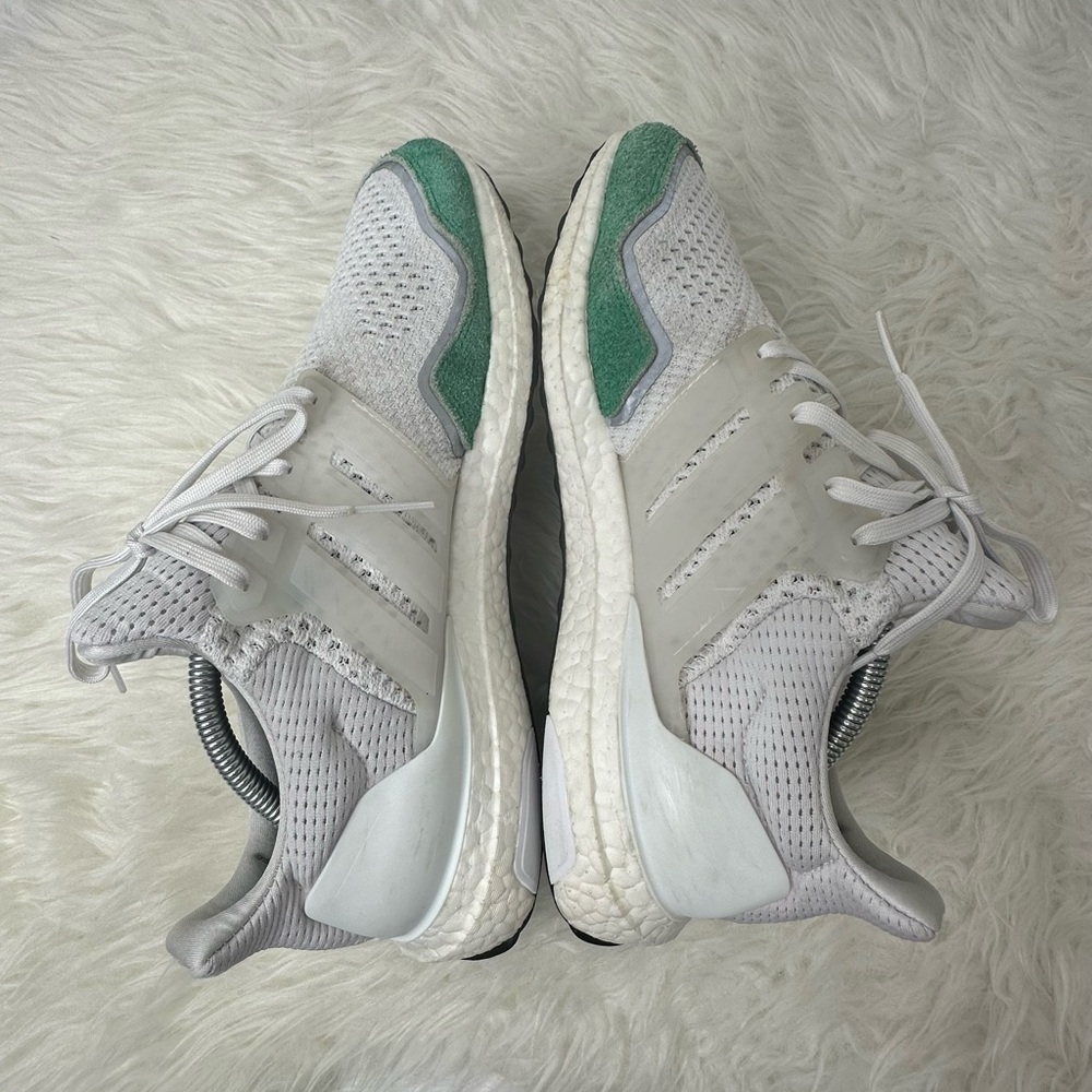 Adidas Men’s Ultra Boost 1.0 Running Shoes Size 9.5 - Picture 7 of 15